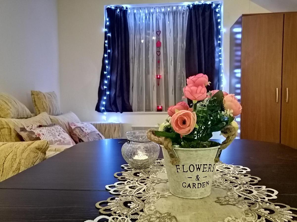 Studio At Home Пампорово Екстериор снимка